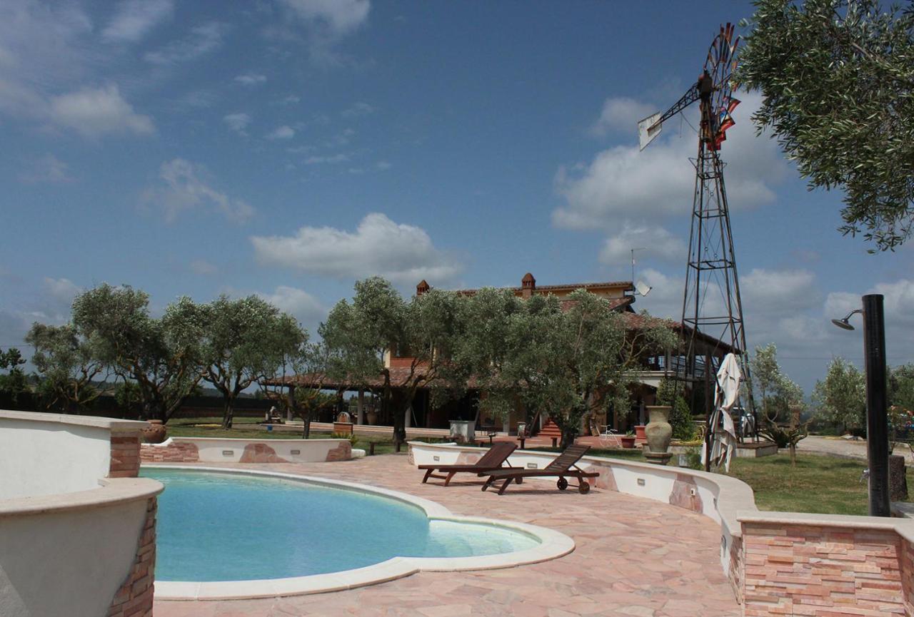 Il Granaio Del Pavone Villa Nepi Ngoại thất bức ảnh